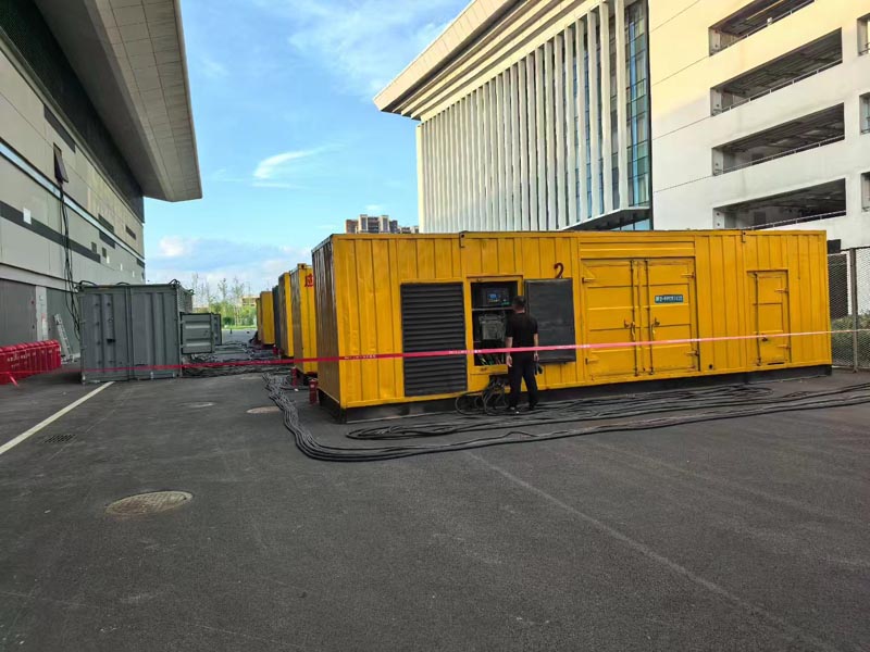 大峪镇柴油发电机冬季保养注意事项?